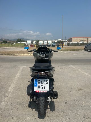 Honda PCX 125 2023 Gris