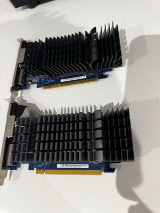 2 Tarjetas Gráficas ASUS GT 610 2GB