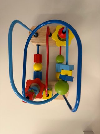 Laberinto de Cuentas de Madera