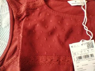 Camiseta sin mangas talla L a estrenar.