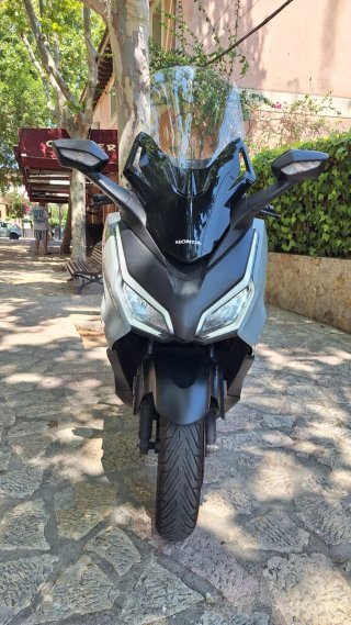 Honda Forza 125