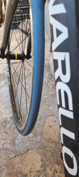 Bicicleta Pinarello Negra