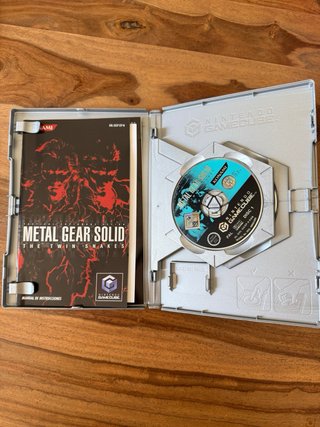 Metal Gear Solid The Twin Snakes GameCube