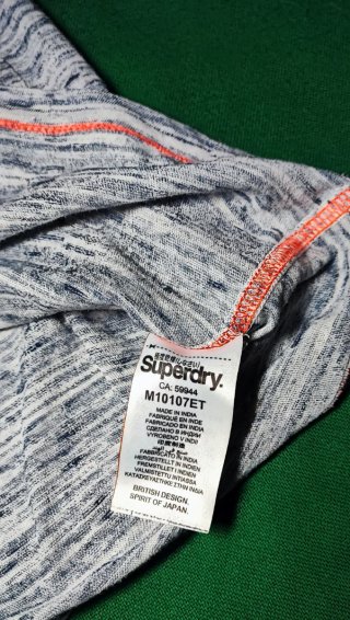 T-shirt Tommy Hilfiger e Super Dry
