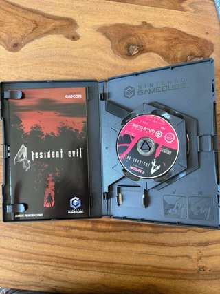 Resident Evil 4 - Nintendo GameCube