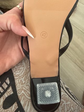 Sandalias de tacón negras