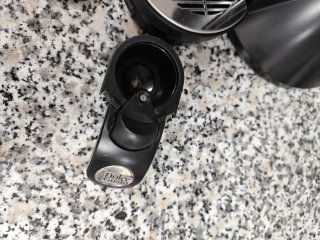 Cafetera Dolce Gusto Negra