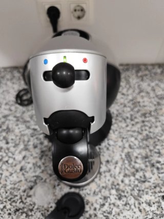 Cafetera Dolce Gusto Negra