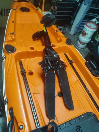 Kayak galaxy explora FX a pedales, sonda y motor