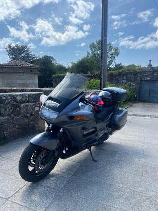 Honda ST Pan European gris