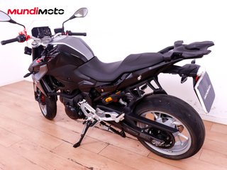 BMW F 900 R