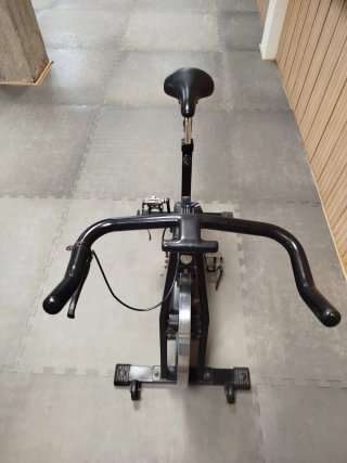 Bicicleta Spinning WHIRLY