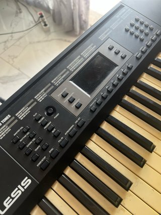 Piano Eléctrico Alesis Melody61