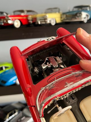 1/18 Custom '57 Chevrolet Corvette Burago