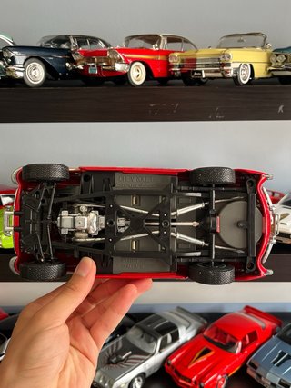 1/18 Custom '57 Chevrolet Corvette Burago