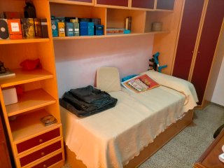 Habitación juvenil completa, con canapé
