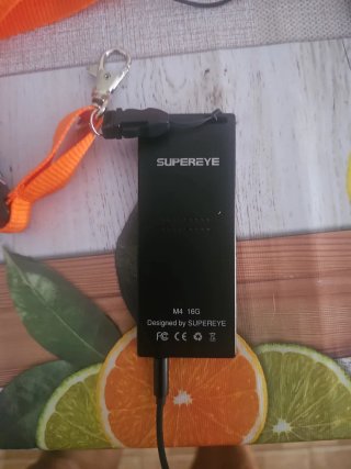 Reproductor MP3 Supereye con Auriculares y Correa