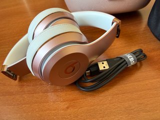 Auscultadores Beats Solo3 Wireless Chip Apple W1