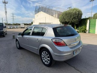 Opel Astra 2006