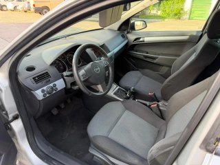 Opel Astra 2006