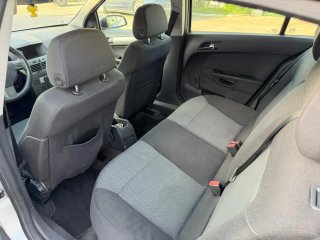 Opel Astra 2006