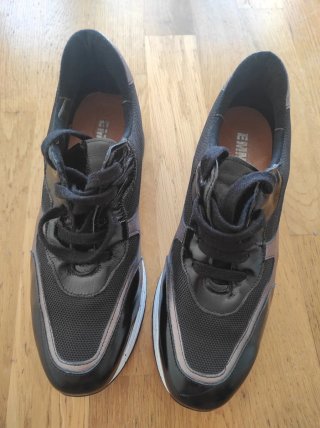 Zapatillas Mujer Negro y Dorado