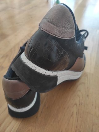 Zapatillas Mujer Negro y Dorado