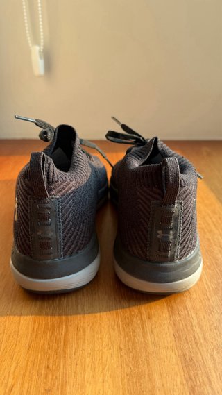 Tênis Under Armour Preto