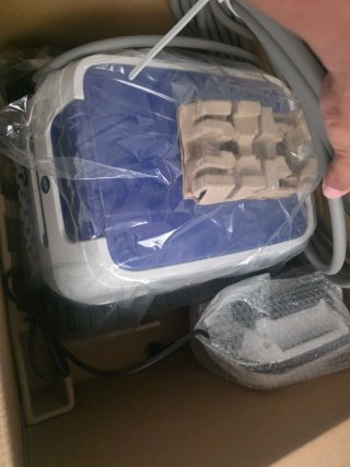 VENTA O CAMBiO .robot limpiafondos Gre ER 230
