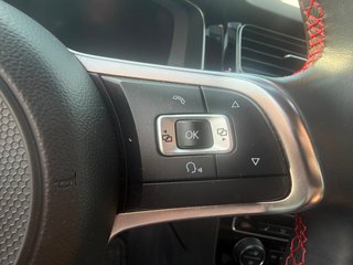 Volkswagen Golf GTI Performance 2.0 TSI (245 CV)