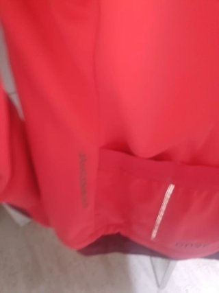 Chaqueta Gore Invierno Roja y Morada
