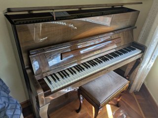 Piano Vertical Petrof K-115 (1991)