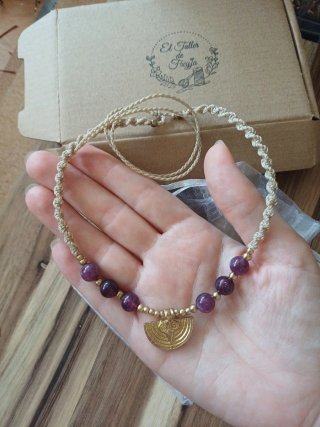 Gargantilla macramé Amatista y charm