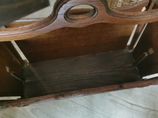 Revistero de madera vintage