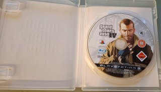Grand Theft Auto IV PS3 (sin manual)