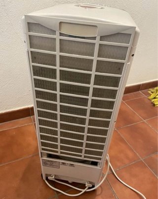 Climatizador Frío/Calor Marrón y Blanco