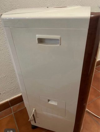 Climatizador Frío/Calor Marrón y Blanco