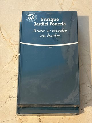 Amor se escribe sin hache