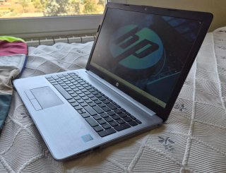 Ordenador portátil HP 250 G7 Plata
