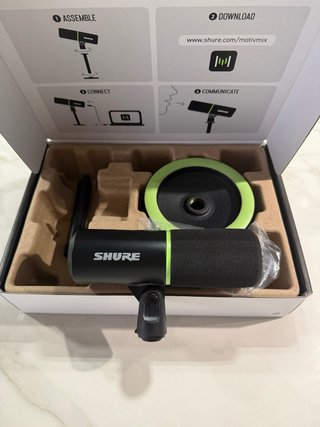 Micrófono Shure MV6 USB Gaming Podcast.