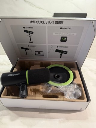 Micrófono Shure MV6 USB Gaming Podcast.