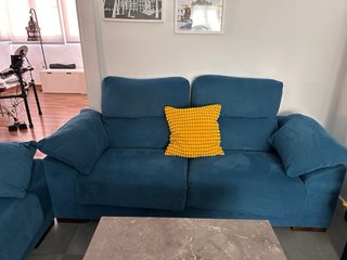 2 sofas de tela antimanchas .