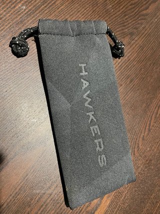 Conjunto 2 Bolsas Óculos Hawkers