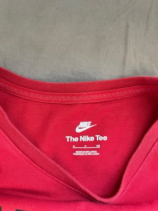Camiseta Nike Roja