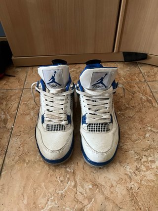 Jordan 4 Blancas y Azules