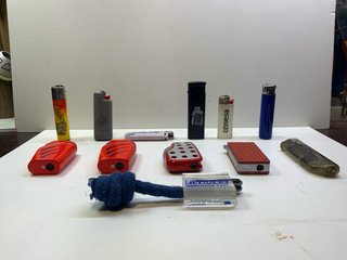 Lote 12 Encendedores Variados