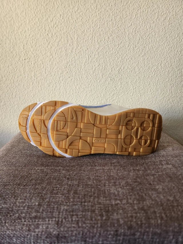 Nike Air Max Intrlk Lite Mujer