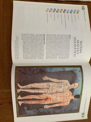 Libro de medicina alternativa.