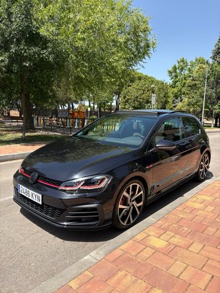 Volkswagen Golf Gti 7.5 Performance