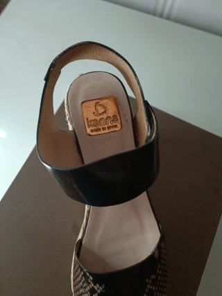 Sandalias Kanna Mujer Cuña Piel Serpiente